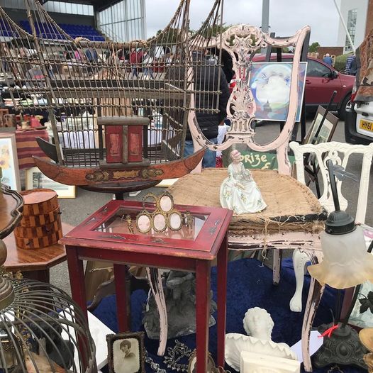 Antiques News & Fairs